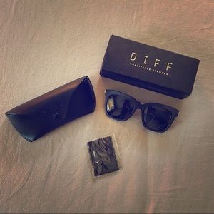 BRAND NEW‼️DIFF Eyewear Bella Polarized Sunglasses